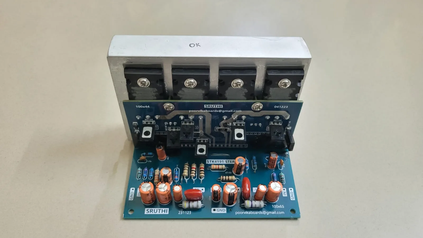 4-Transistor Stereo Amplifier Board from Sruthi Audio
