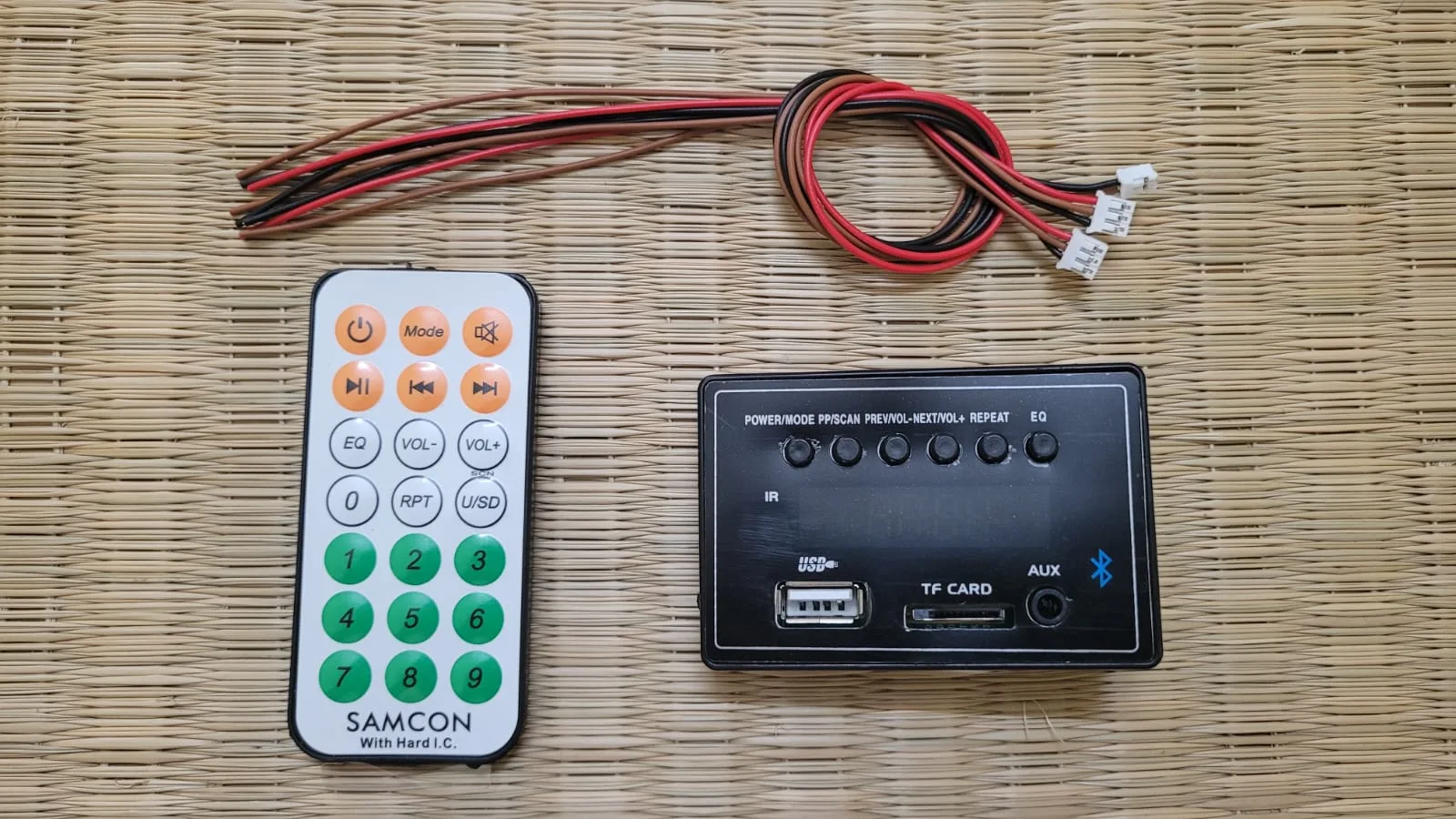 Pagaria Square USB Bluetooth Audio Player
