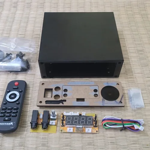 Geestar (092) 2.1 USB Bluetooth Audio Player with 1313 Size Cabinet, Panel & Accessories