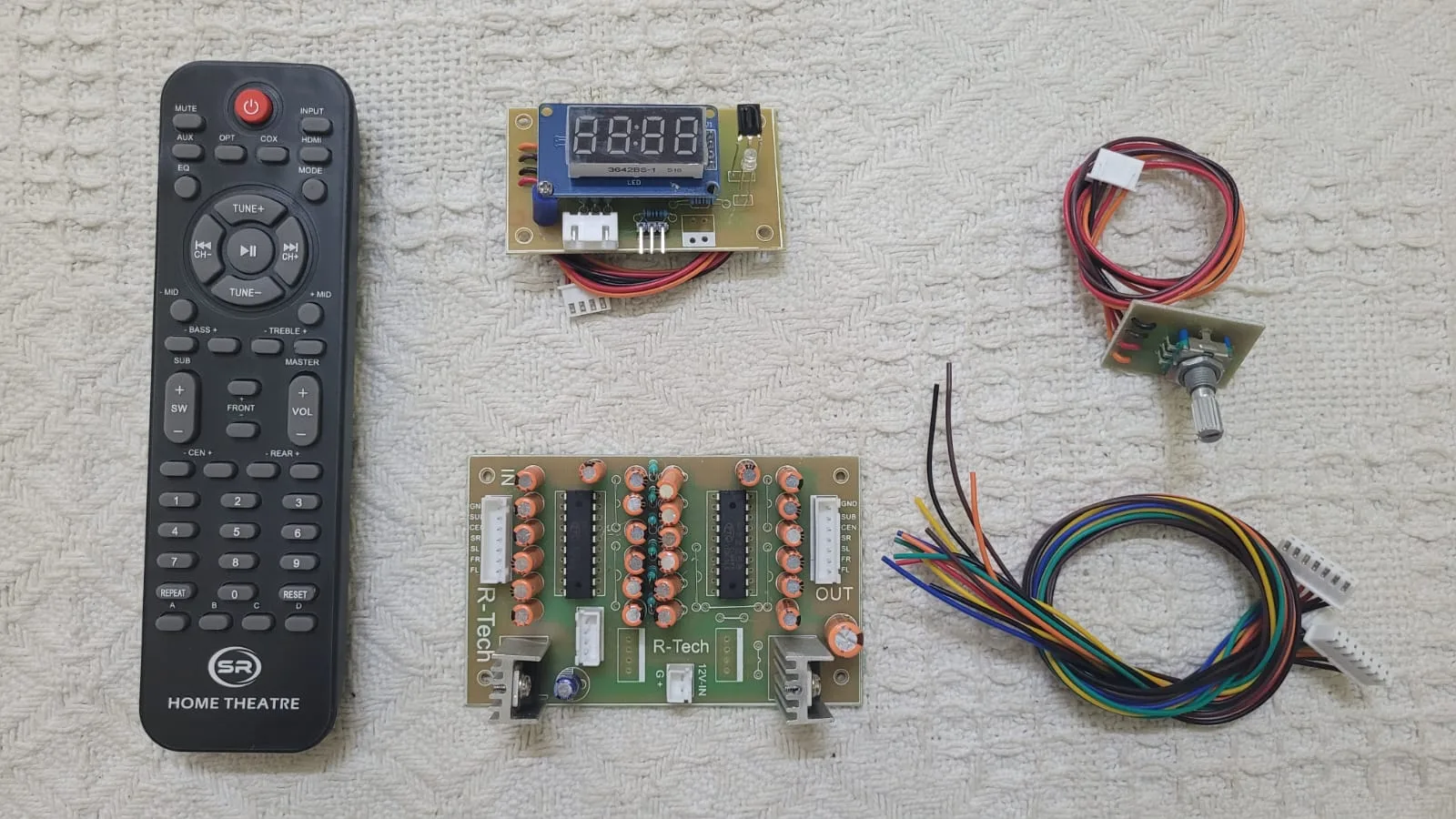 6-Channel (PT2258 Double IC) Digital Volume Control Remote Kit for 5.1 Amplifier