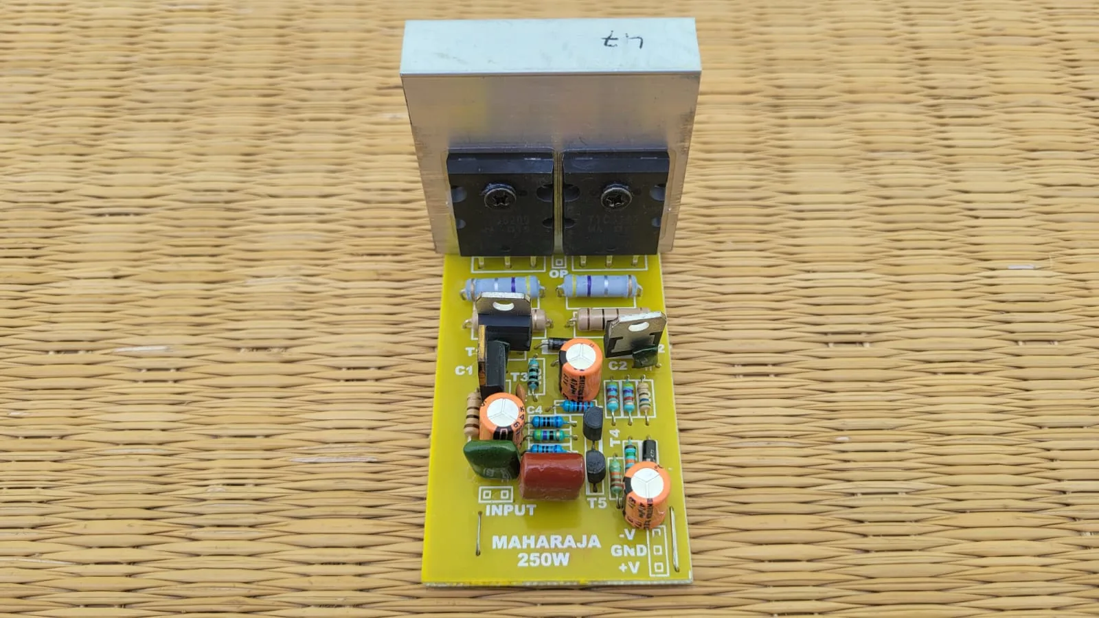 Maharaja 2-Transistor (TTC5200) Mono