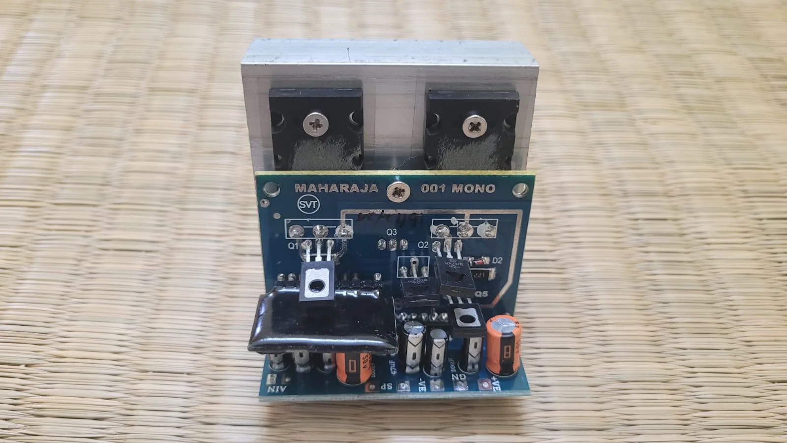Maharaja 2-Transistor Compact Mono Amplifier Board for 1313 Size Car Stereo Cabinet Amplifiers