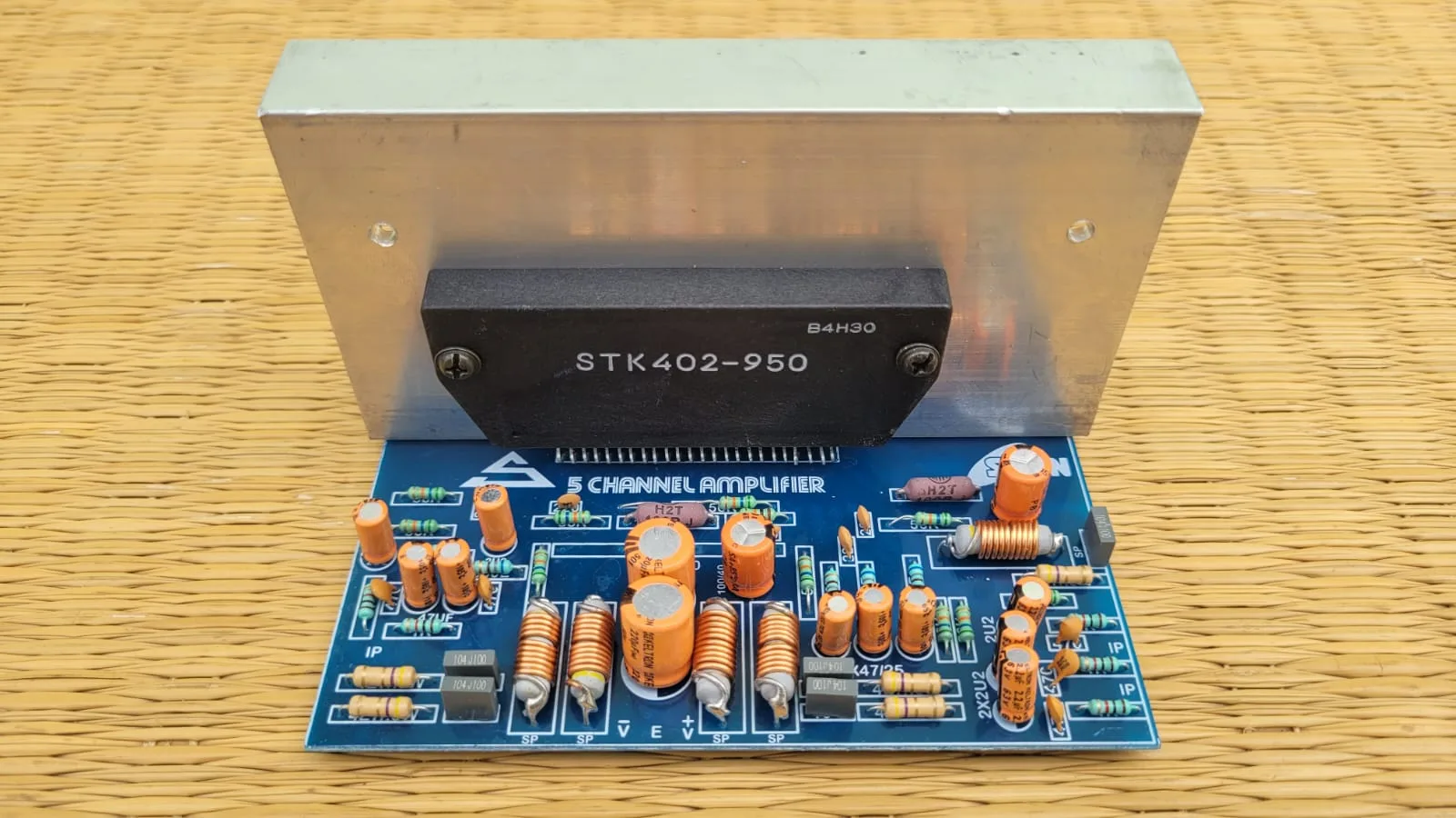 STK402-950 Five Channel x 30W Amplifier Board