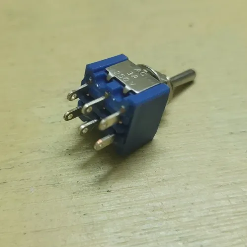 Calonix 6-Pin DPDT Toggle Switch (3A, 250V)