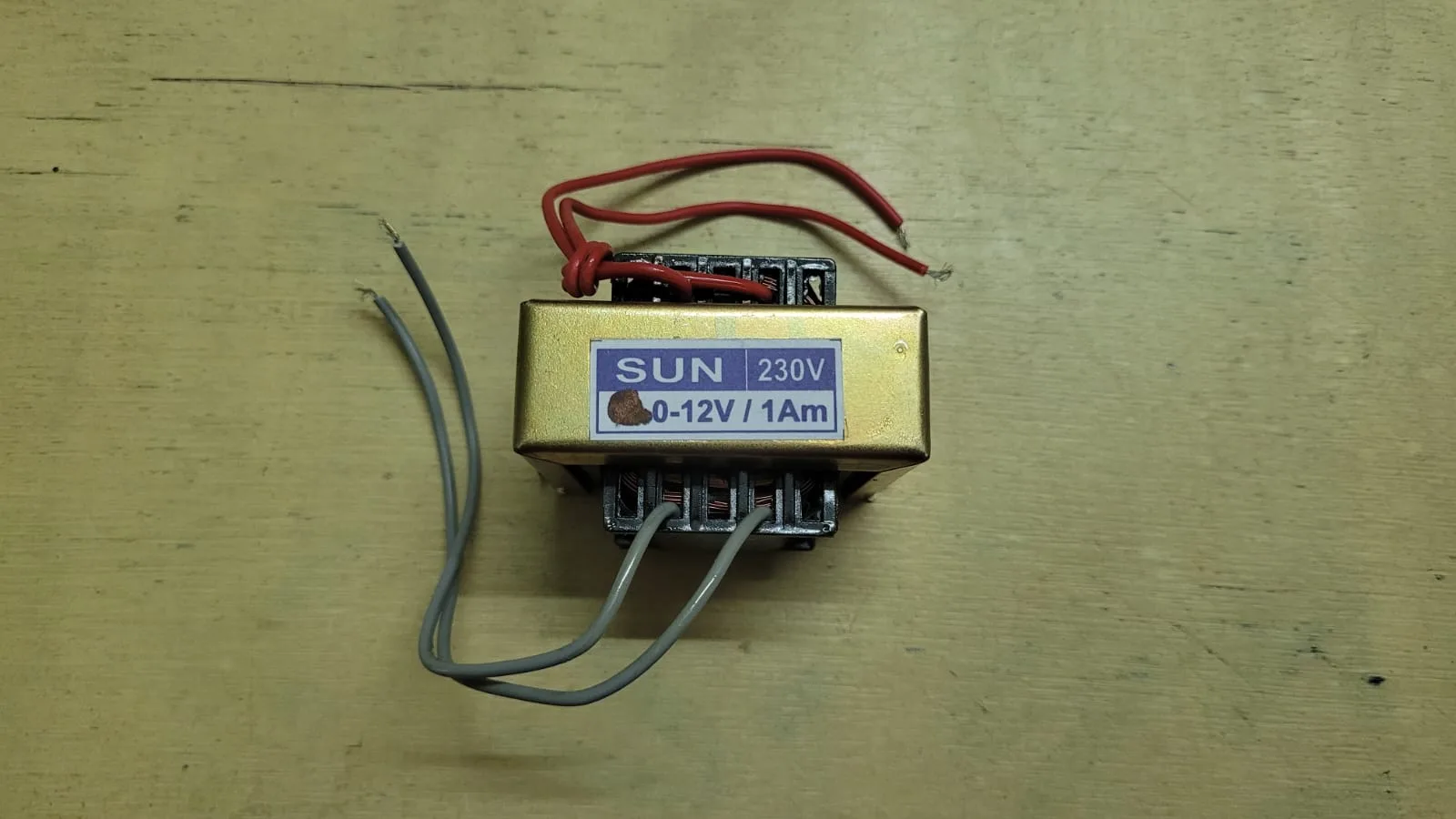 230V AC to 0-12V, 1A Step Down Transformer