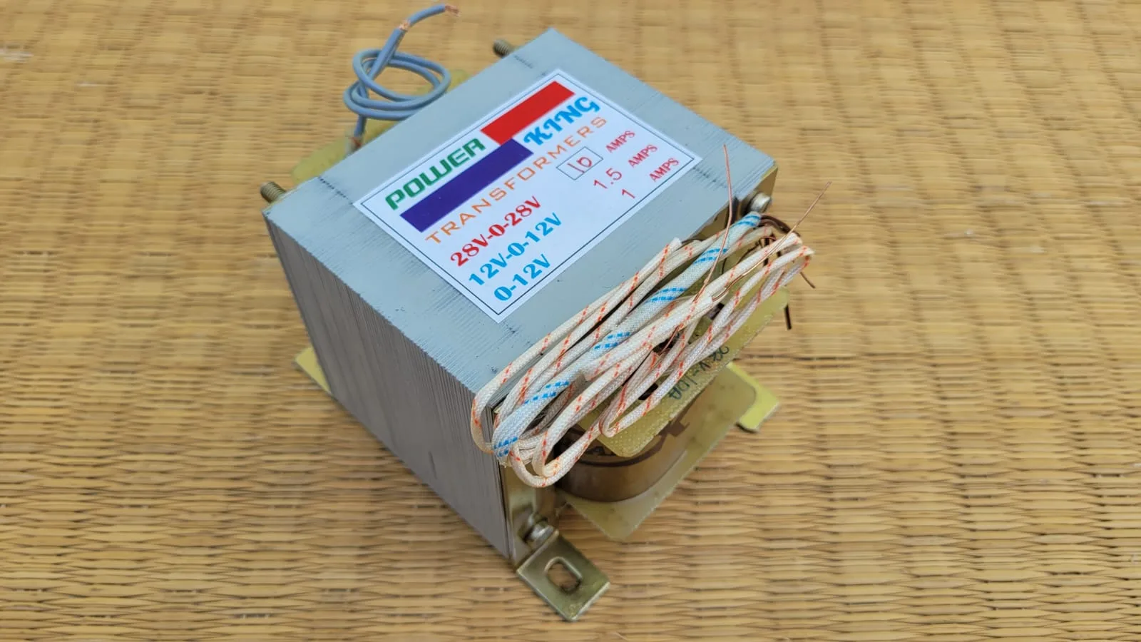 230V AC to 28 0 28V, 10A Transformer from Power King Brand