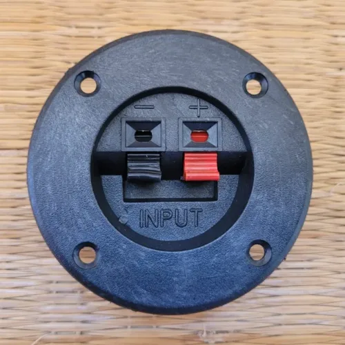 Round Speaker Socket (2.6